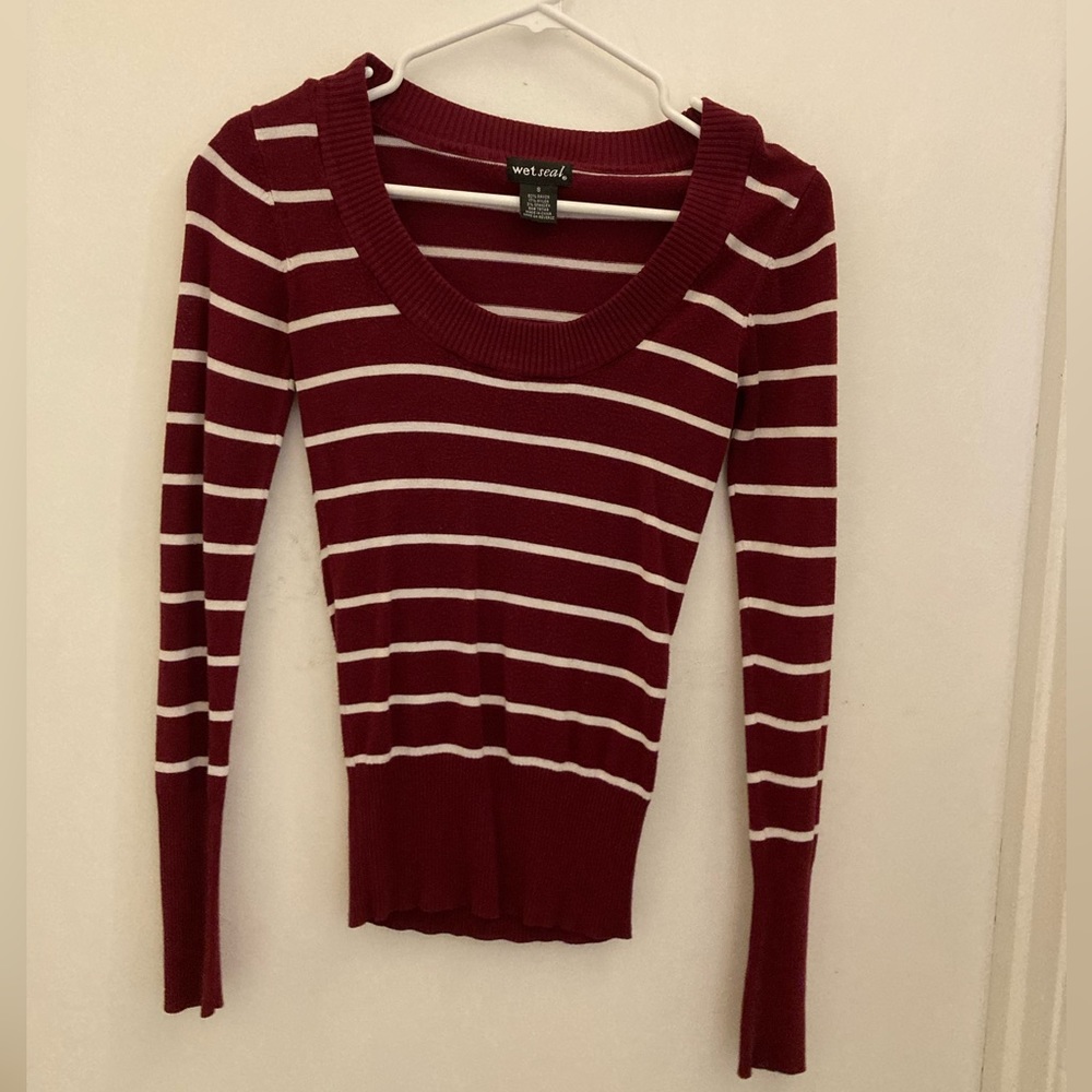 Wet Seal EUC maroon and white striped sweater size S small